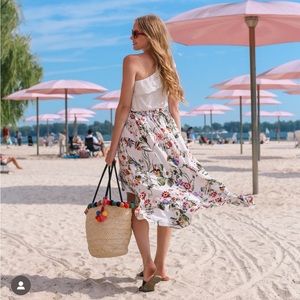 White and floral skirt size S